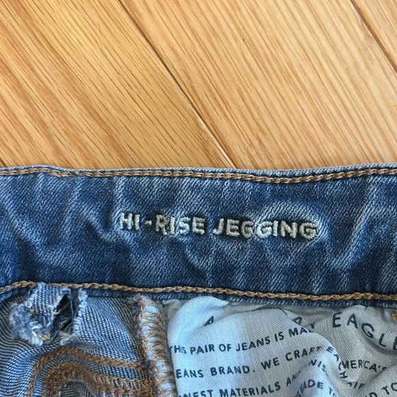 American Eagle High-Rise Jeggings - Picture 7 of 10